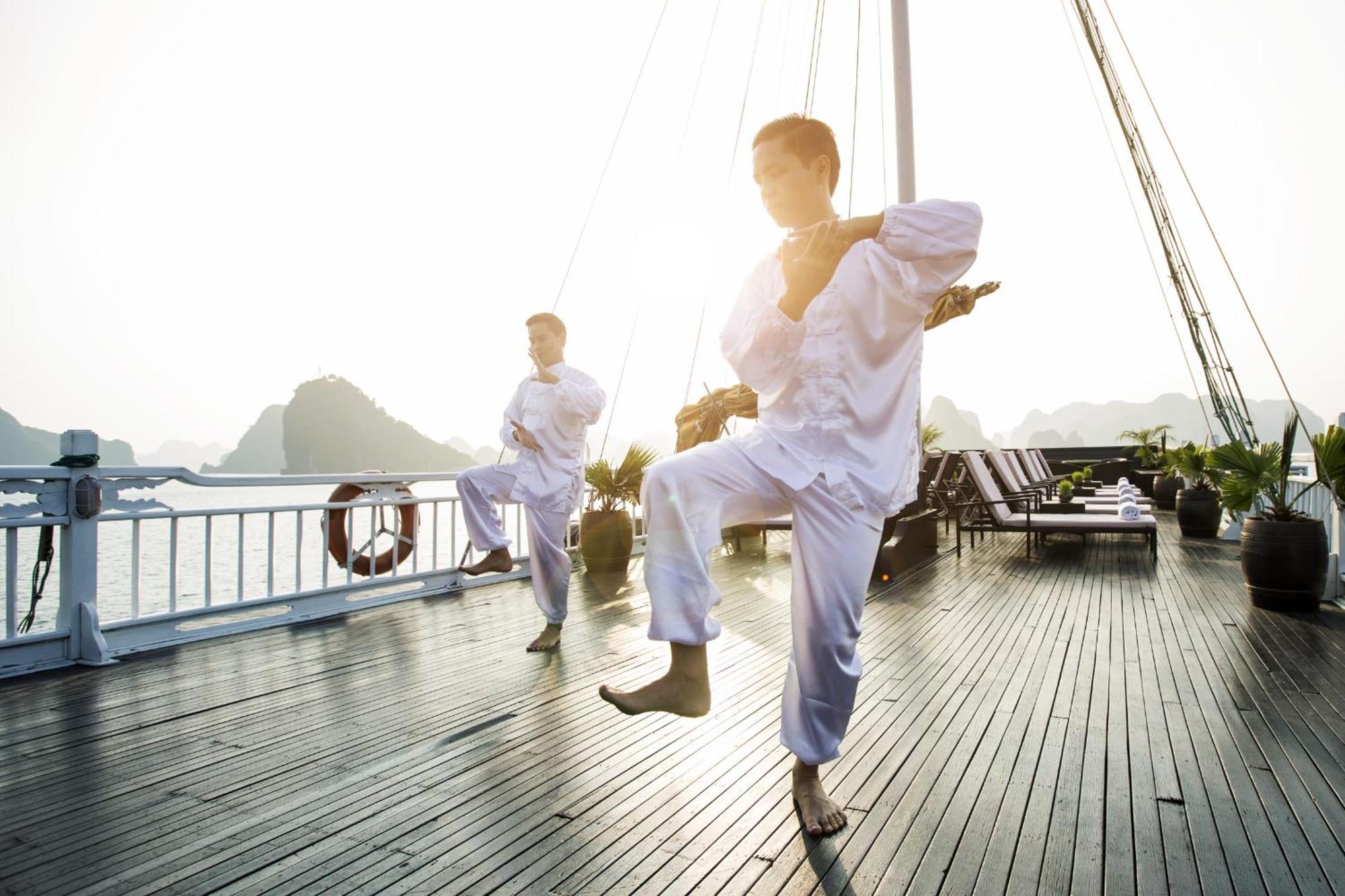 Hera Grand Luxury Cruise Χα Λονγκ Εξωτερικό φωτογραφία